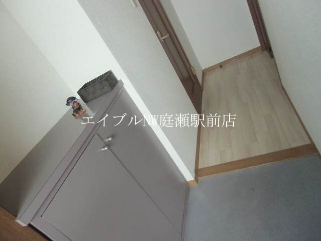 ラ・クール庭瀬の物件内観写真