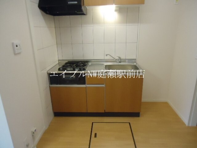 ウィスターリアの物件内観写真