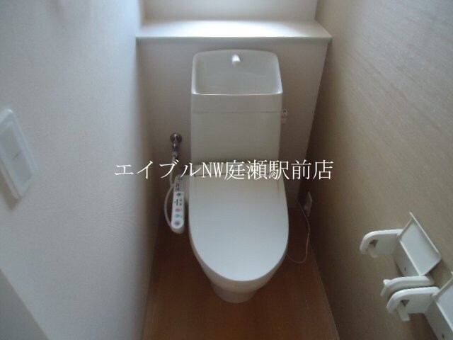 ウィスターリアの物件内観写真