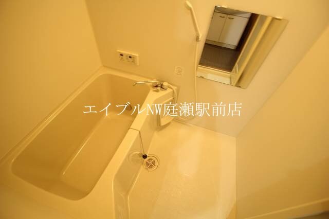 ホワイトストーン白石の物件内観写真