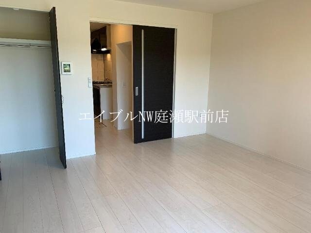 プラッツ・ユーたかまつの物件内観写真