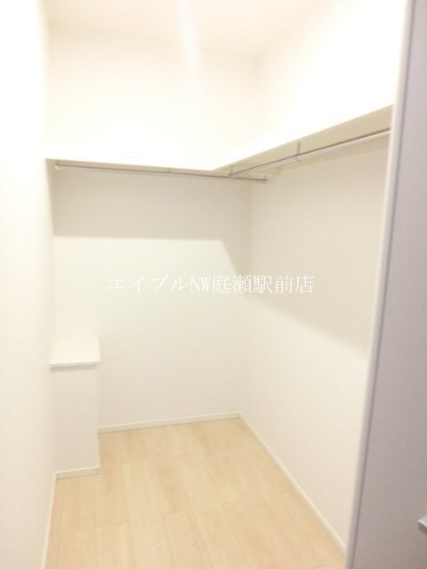 ネオ　グランジェの物件内観写真