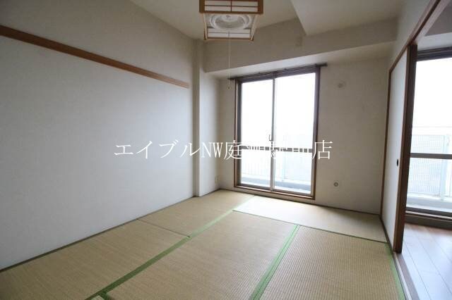 ファミールタワープラザ岡山の物件内観写真