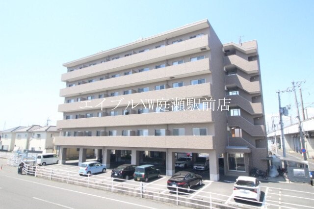 ホワイトストーン白石の物件外観写真