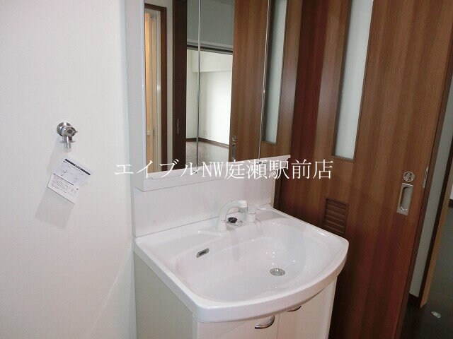 ホワイトストーン白石の物件内観写真