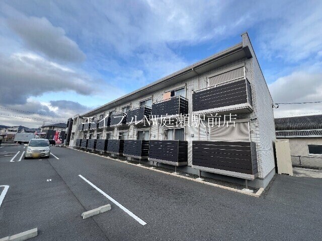 ミランダサニーコート総社の物件外観写真