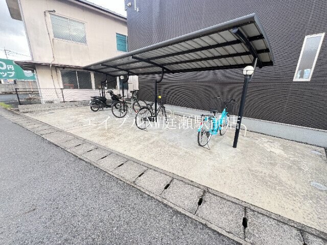 ミランダサニーコート総社の物件外観写真