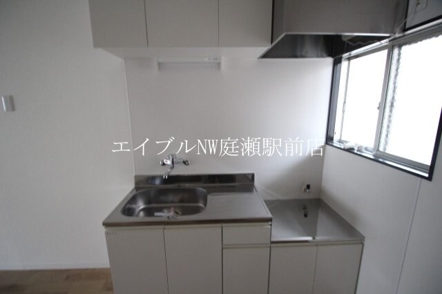 RE APARTMENT HAYASHIMA　B棟の物件内観写真