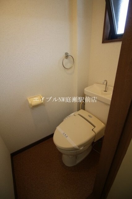 ビューラージュネスの物件内観写真