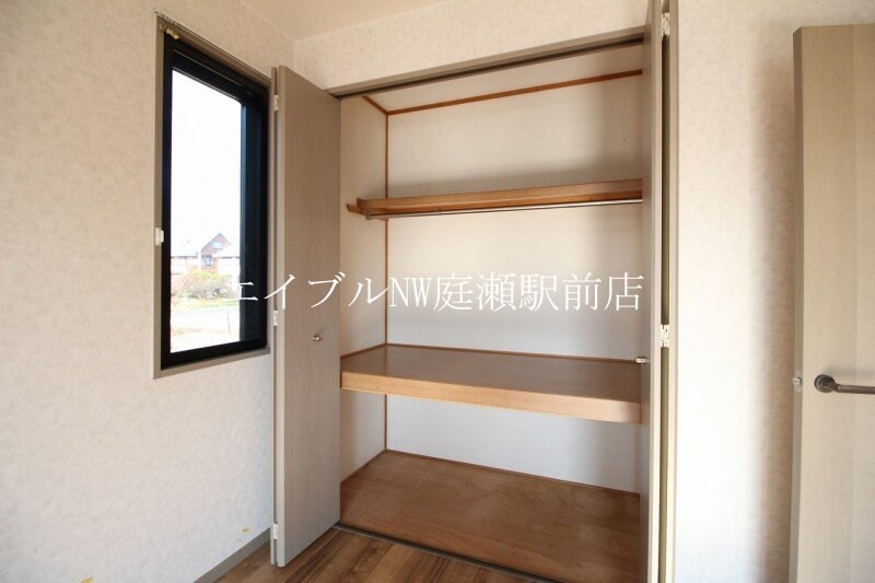 カトルセゾンの物件内観写真