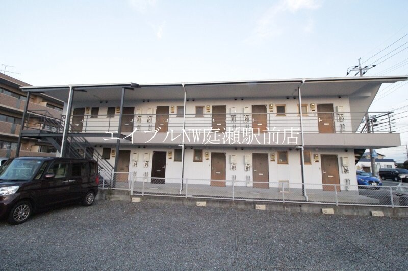 ビューラージュネスの物件外観写真