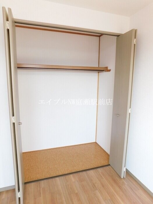 カトルセゾンの物件内観写真