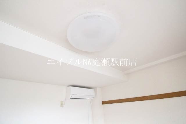 エミリービルの物件内観写真