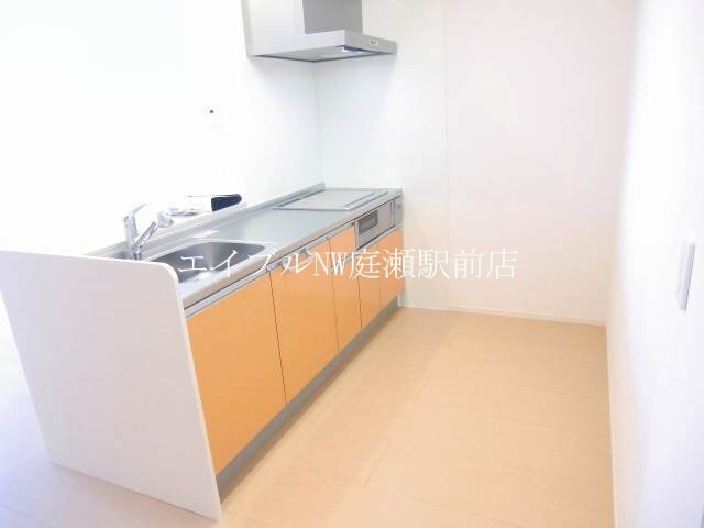 トゥールモンドの物件内観写真