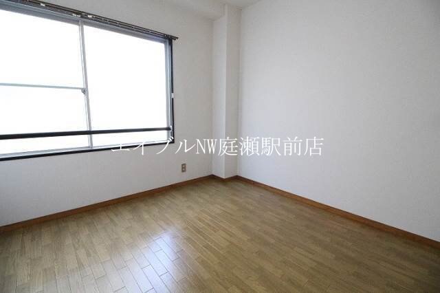 メゾン西ウィングの物件内観写真