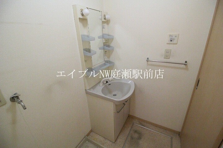 メゾンプリネール　Ａ棟の物件内観写真