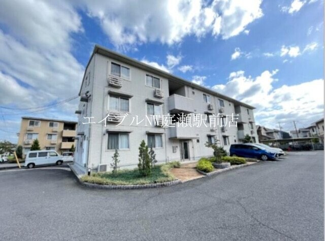 プラシード三宅の物件外観写真