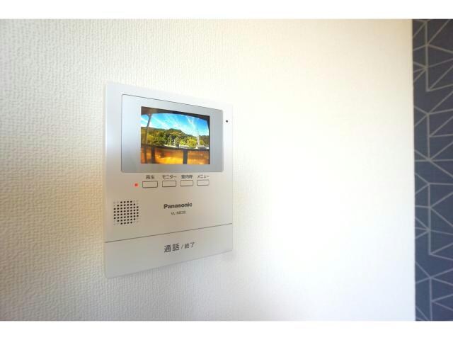 新居町駅 車移動5分  2km 3階の物件内観写真