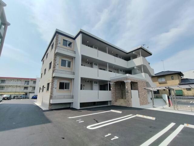 ステラⅡの物件外観写真