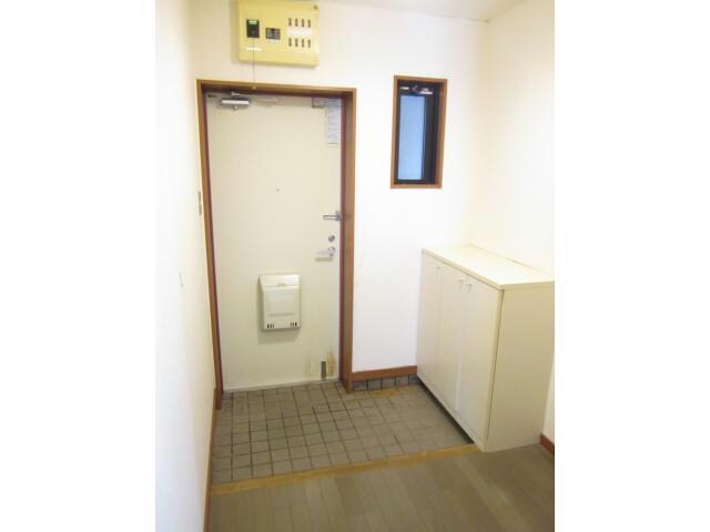 ＩＮＥＳ高丘北の物件内観写真