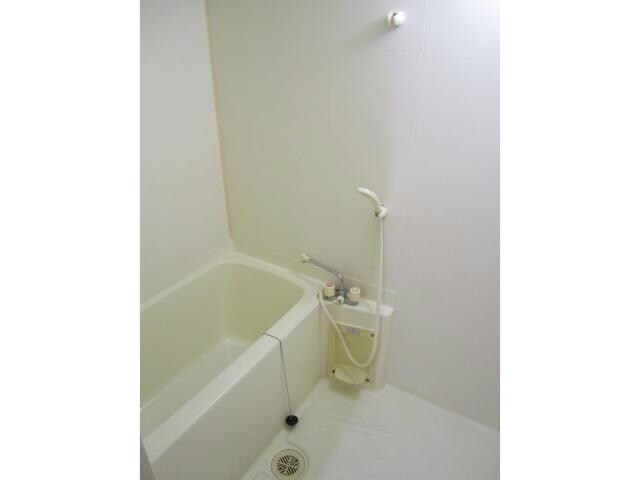 ＩＮＥＳ高丘北の物件内観写真