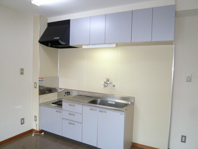 ＩＮＥＳ高丘北の物件内観写真