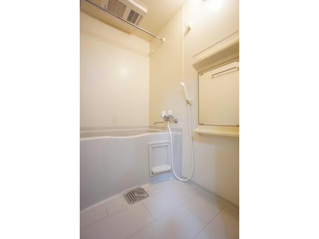 鴨江レジデンスの物件内観写真