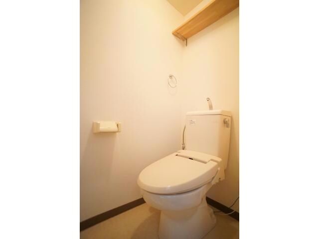 鴨江レジデンスの物件内観写真