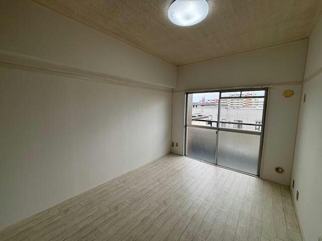 ＢＹＲＯＮＳの物件内観写真