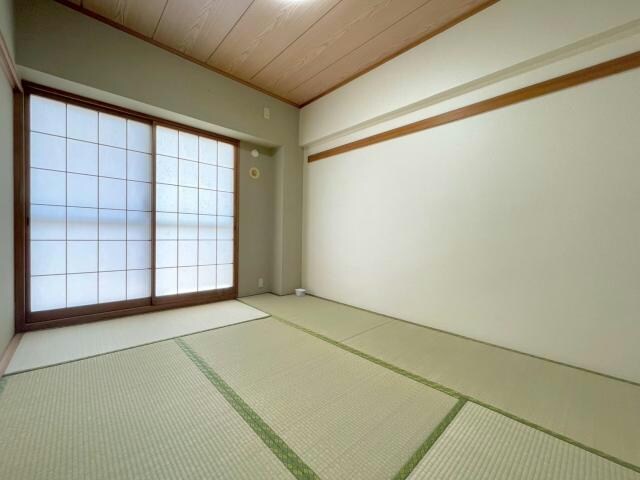 プライムタウン木戸町の物件内観写真