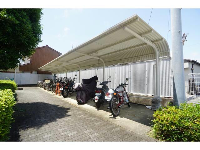 プライムタウン木戸町の物件外観写真