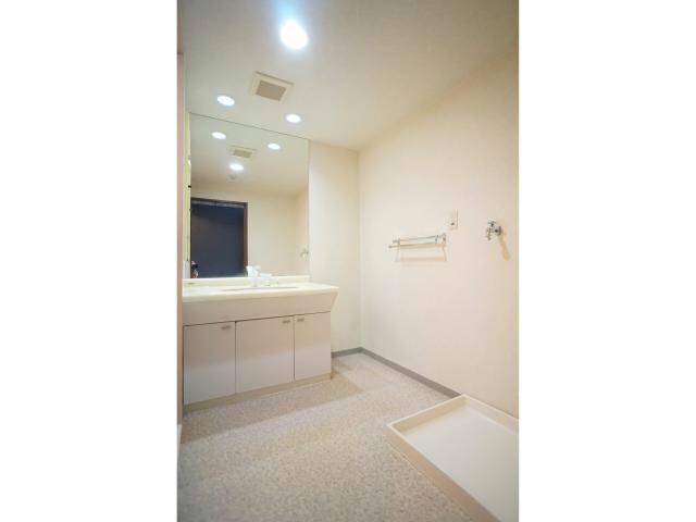 プライムタウン木戸町の物件内観写真