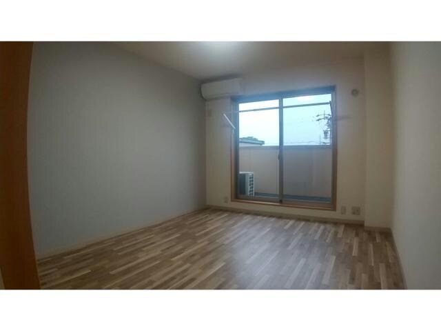 アルル竜の物件内観写真