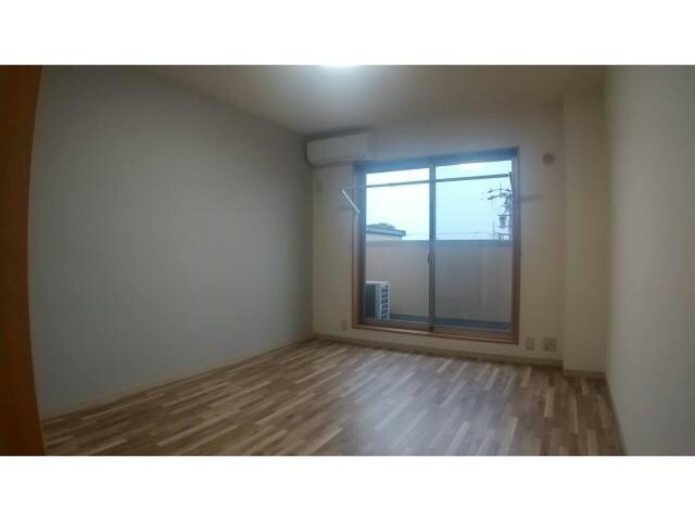 アルル竜の物件内観写真