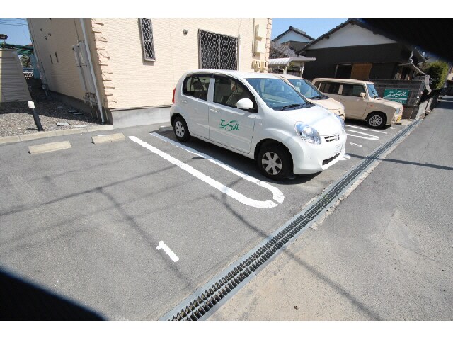 ライフイン・ファインの物件外観写真