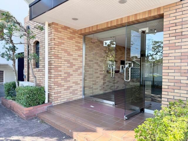 浜松駅 バス6分  鹿谷町南下車：停歩4分 1階の物件外観写真