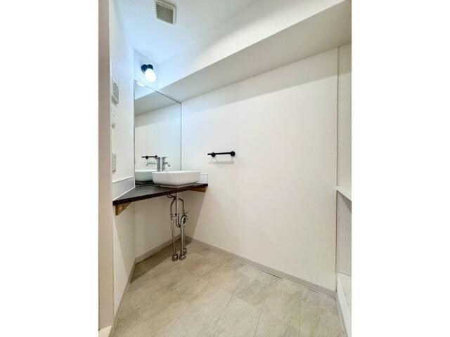 浜松駅 バス6分  鹿谷町南下車：停歩4分 1階の物件内観写真