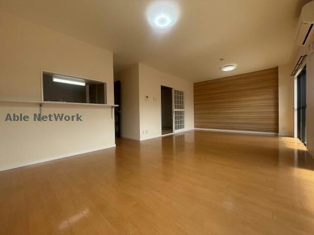 グランドヒルズ神の倉の物件内観写真