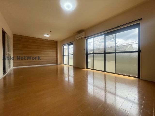 グランドヒルズ神の倉の物件内観写真