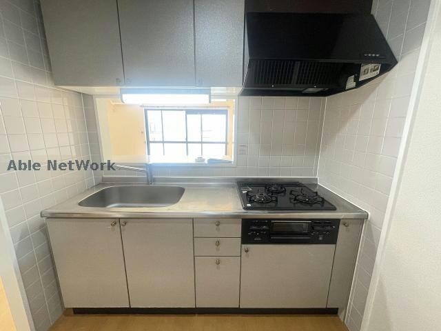 グランドヒルズ神の倉の物件内観写真