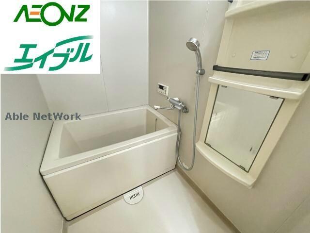 グランドヒルズ神の倉の物件内観写真