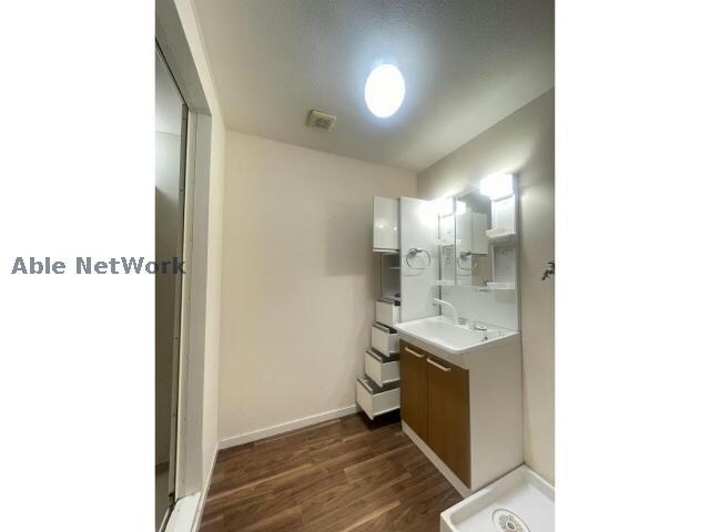 グランドヒルズ神の倉の物件内観写真