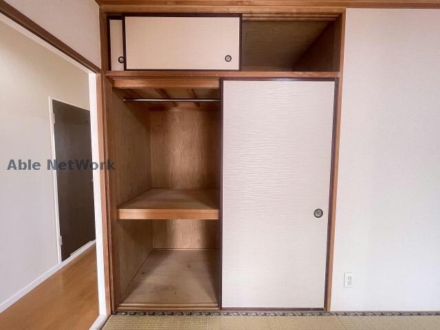 グランドヒルズ神の倉の物件内観写真