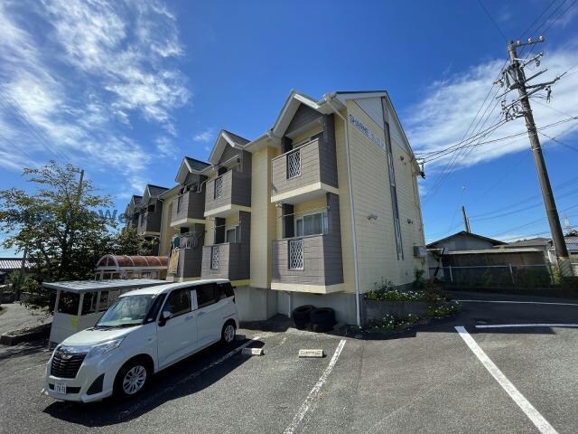 シャルムスズキの物件外観写真