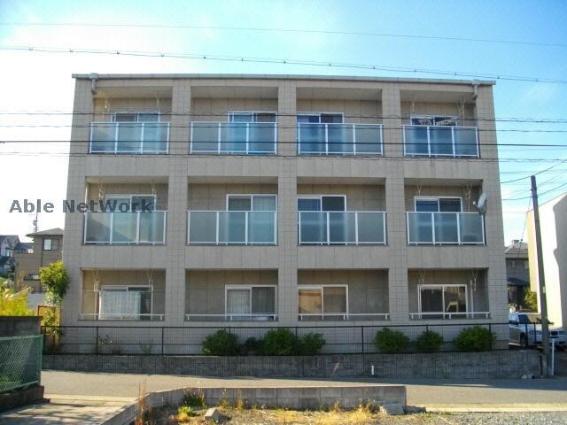 ファミールKATOの物件外観写真