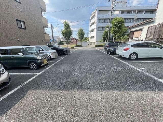 フローラ池上台の物件外観写真