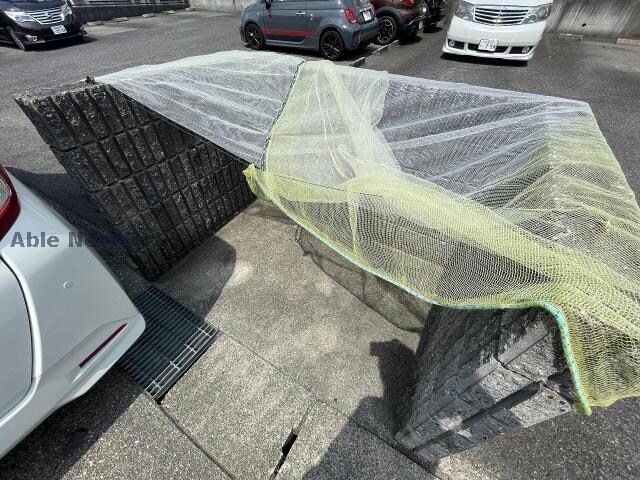 クィーンハイツ滝の水の物件外観写真