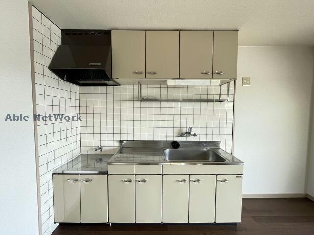 クィーンハイツ滝の水の物件内観写真