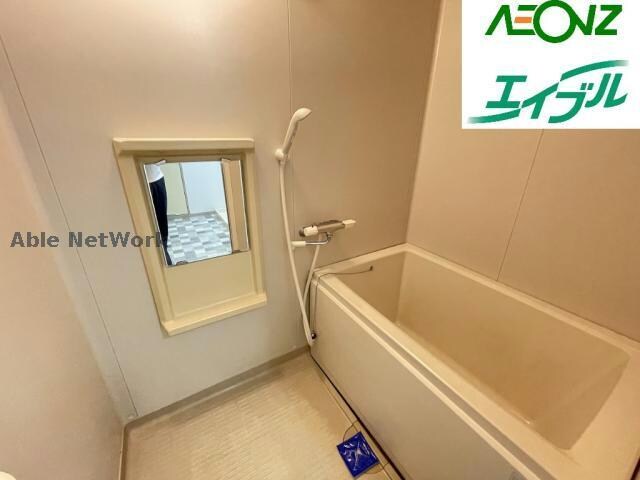 クィーンハイツ滝の水の物件内観写真