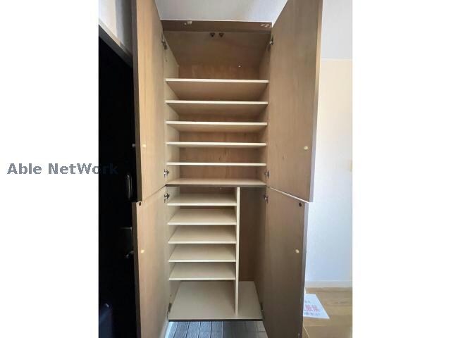 クィーンハイツ滝の水の物件内観写真